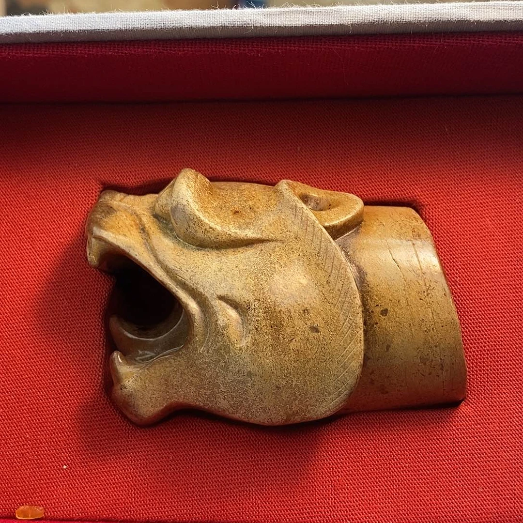 和田玉未镶嵌颈饰易*堂