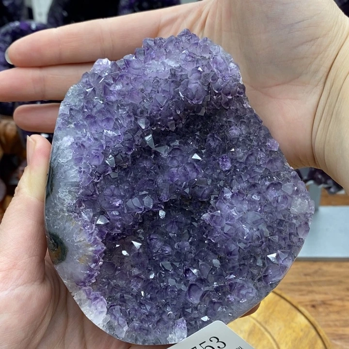 紫晶大型摆件（非配饰）未镶嵌