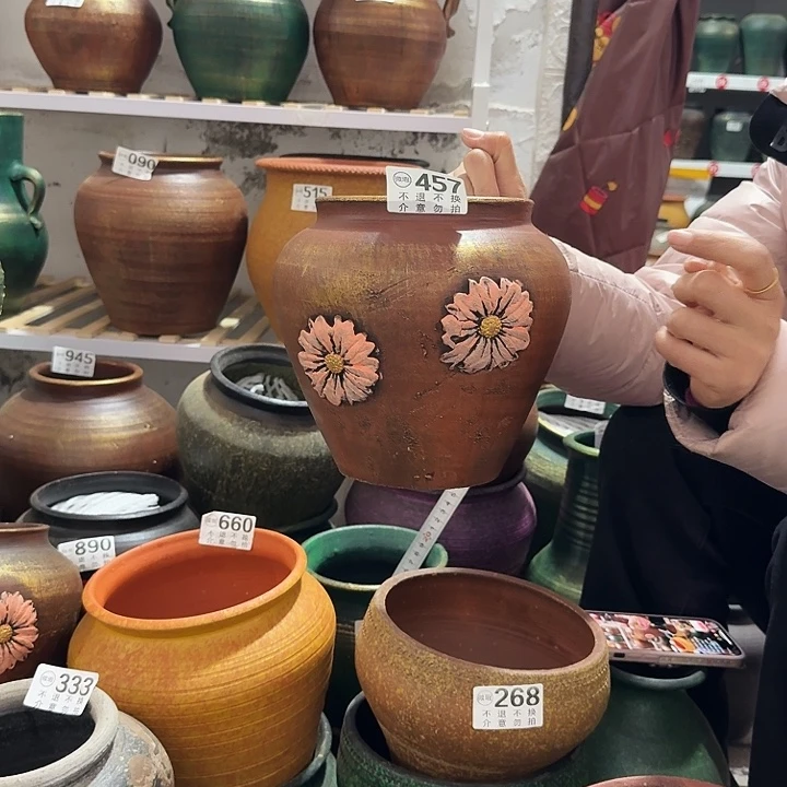 瑕疵金色坛子457高度20口径14