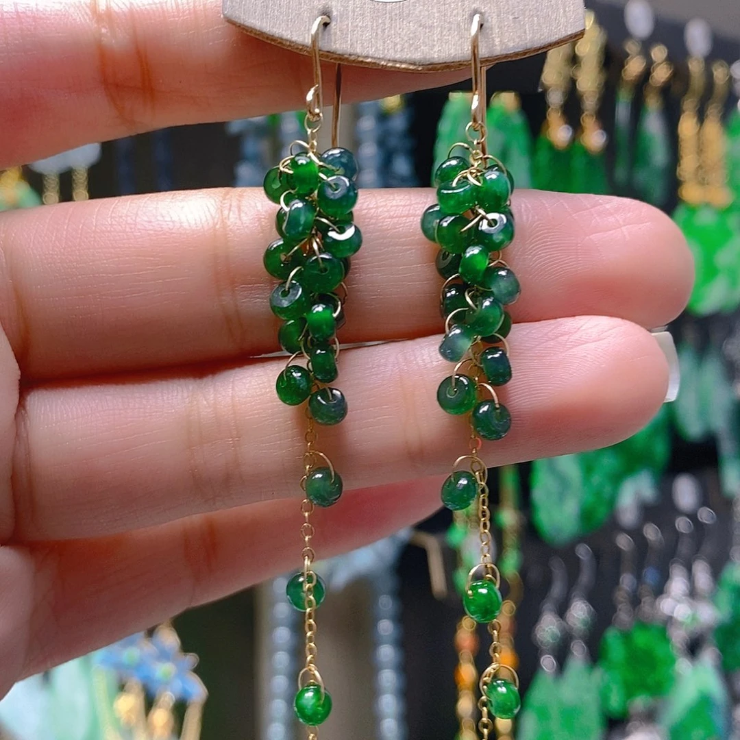 未镶嵌翡翠耳饰翡翠