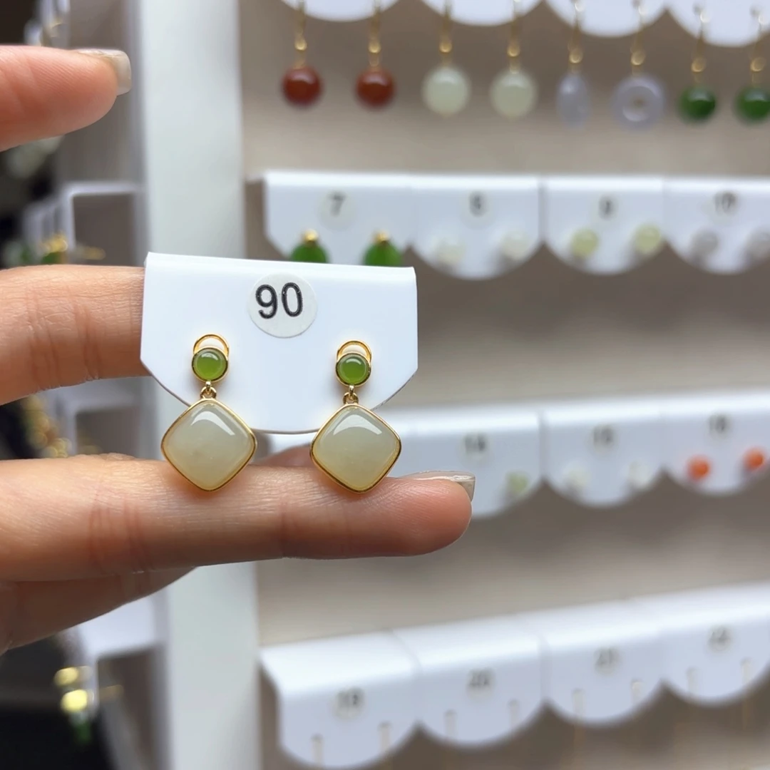 和田玉银S925镶嵌耳饰