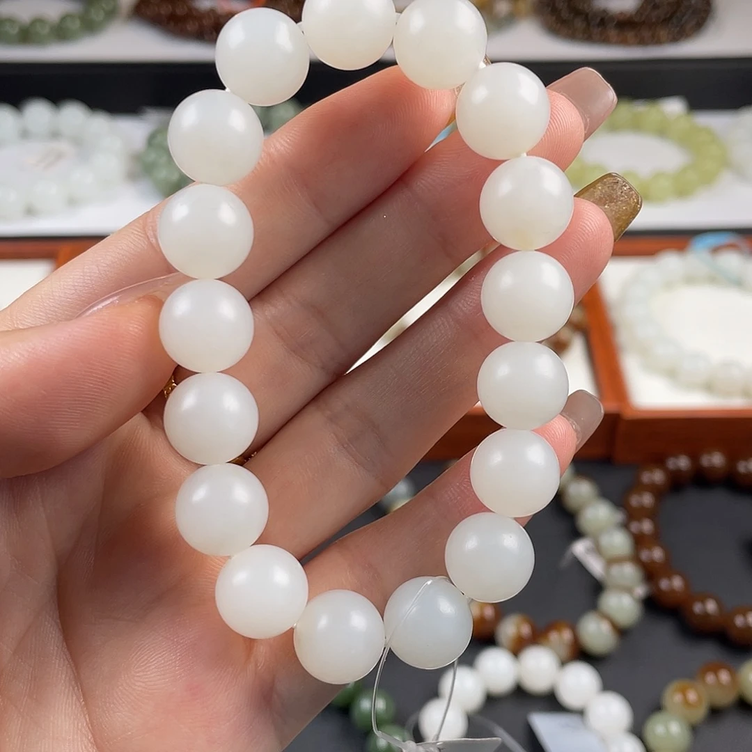 手链未镶嵌和田玉