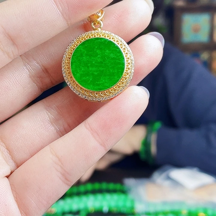 翡翠银S925镶嵌颈饰多样性