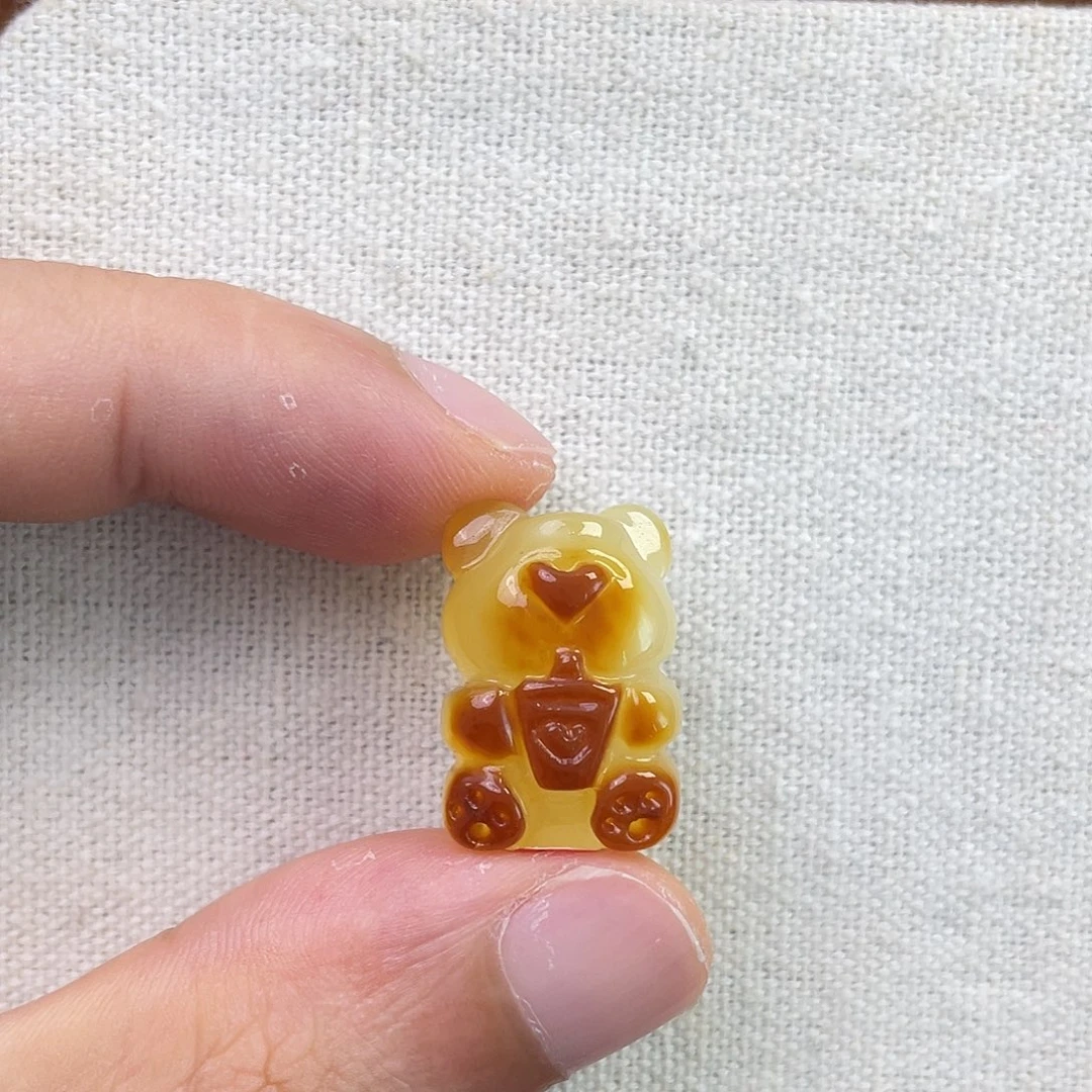 裸石琥珀未镶嵌奶茶小熊