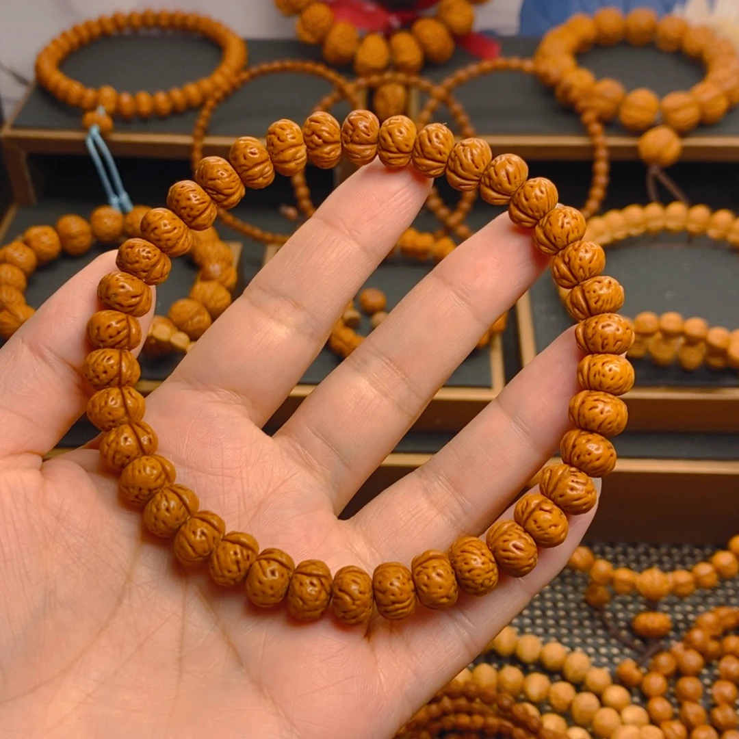 韩***宝桃核吊坠秦岭森林11