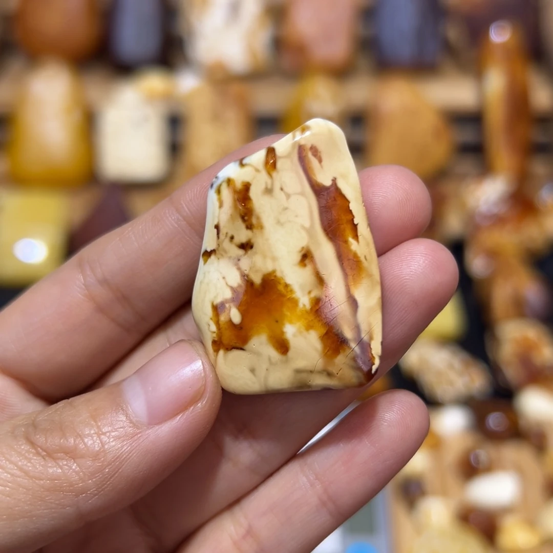 定制琥珀未镶嵌琥珀蜜蜡