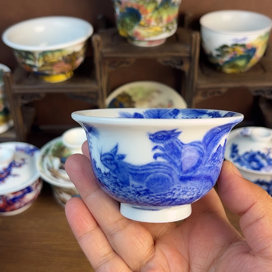 忠意堂釉下彩松鼠