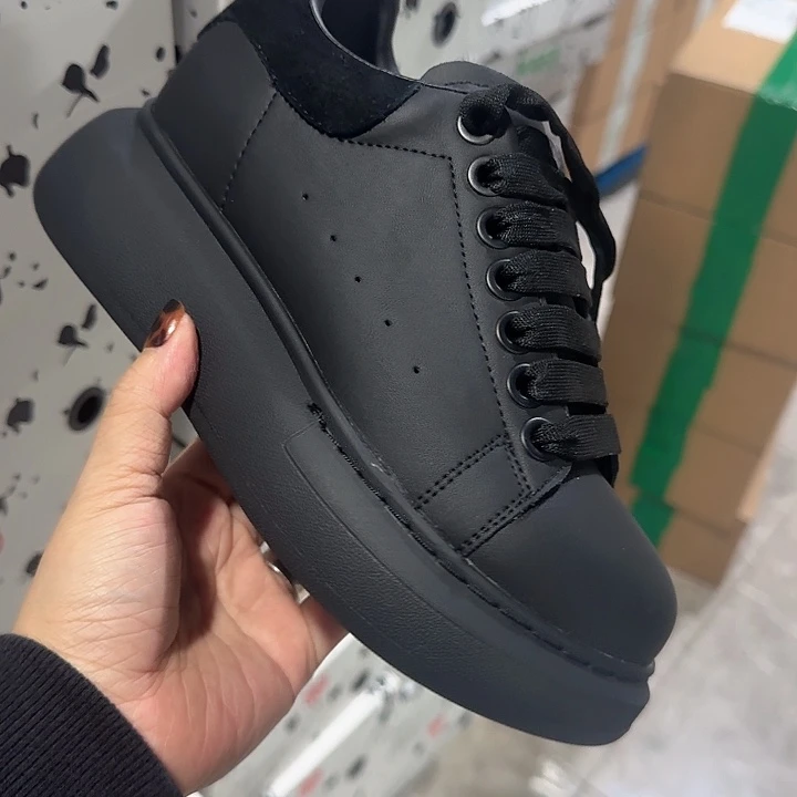 单鞋37码秒拍秒付，喜欢就拍。