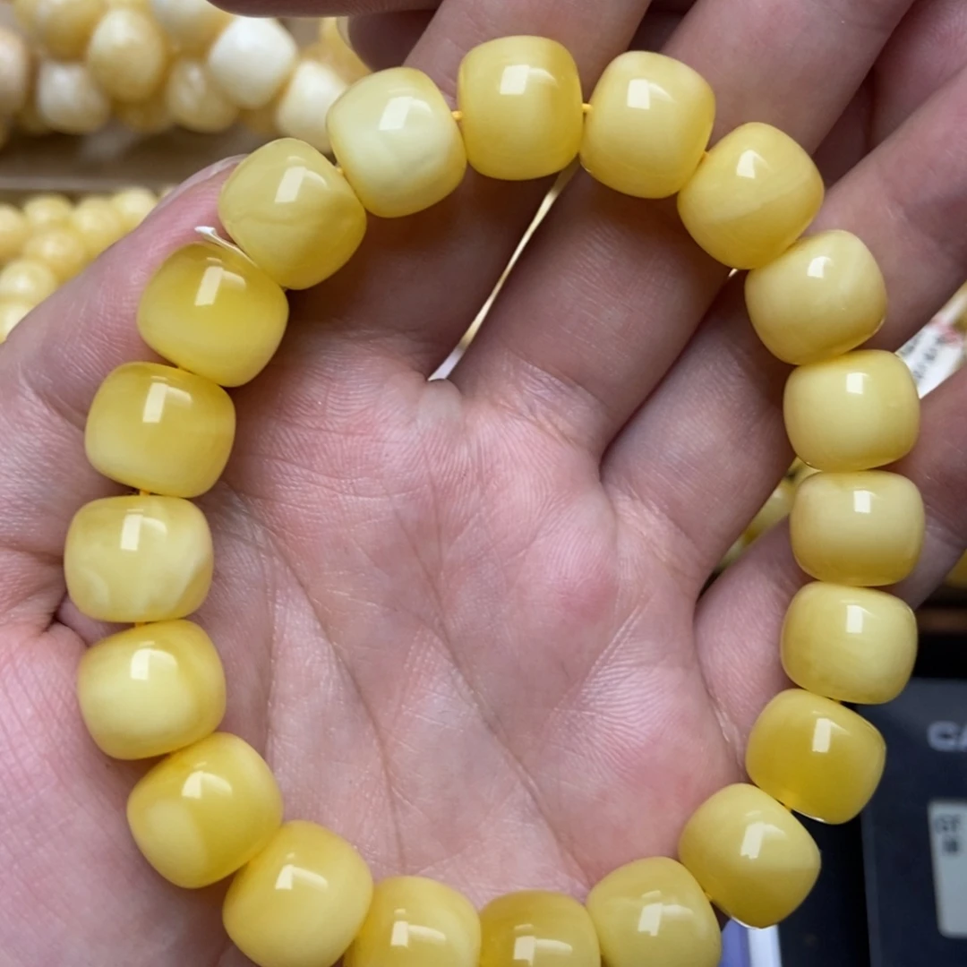 蜜蜡未镶嵌珠宝奇石265