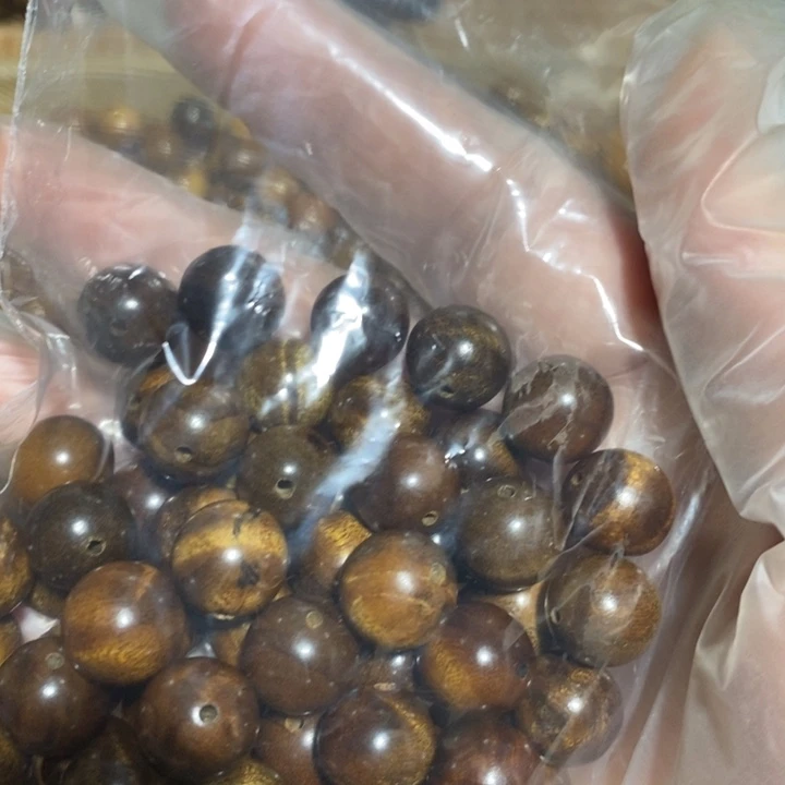 金丝楠@**鱼小叶1.2花纹散珠微瑕