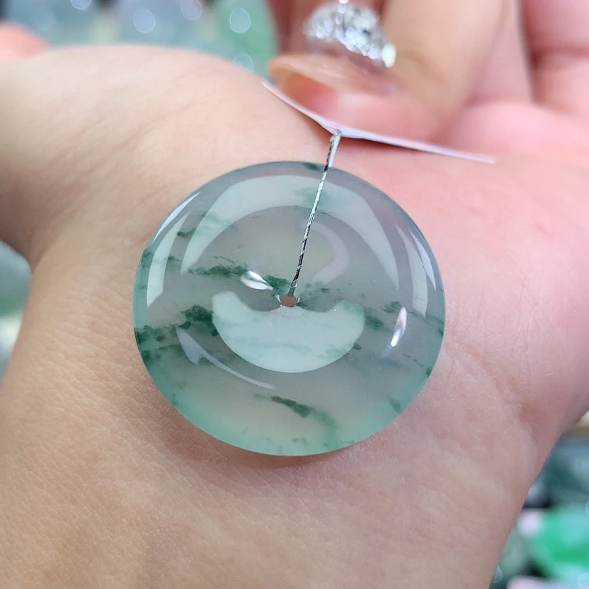 【闪购商品】翡翠未镶嵌吊坠(不含链)