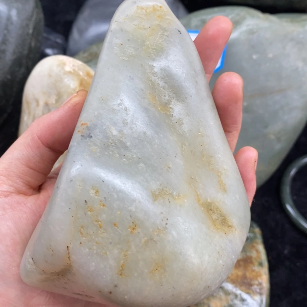 未镶嵌和田玉（糖玉）挂件