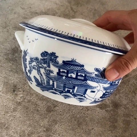 陶瓷双耳8寸泡面碗一个