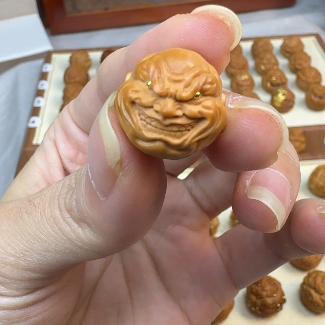 吊坠猴头核桃坏笑恶僧