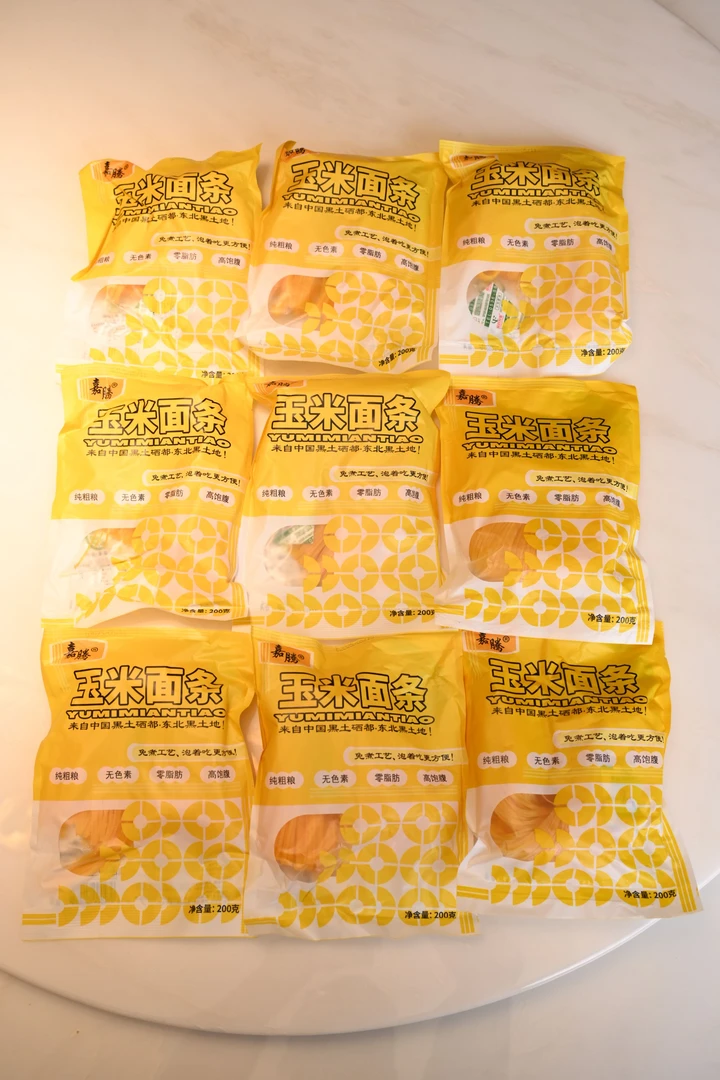 嘉腾东北玉米面条源头工厂直供品质优良