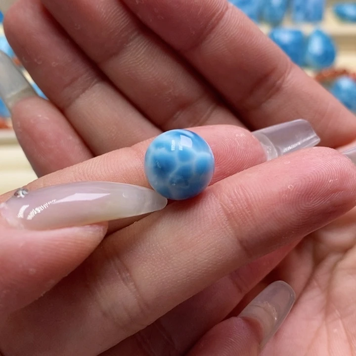 w***w针钠钙石（海纹石）未镶嵌颈饰