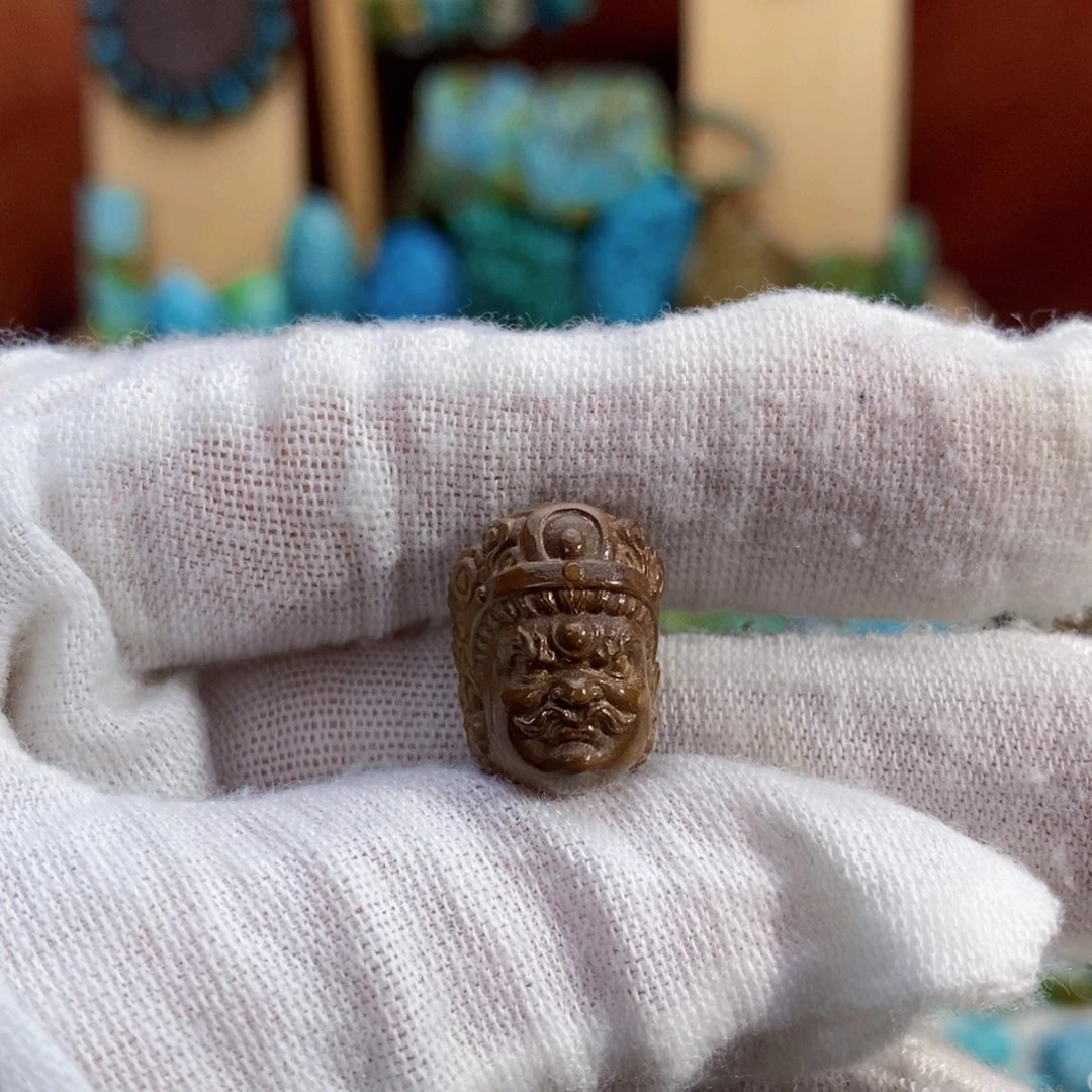 定制绿松石玉华紫皮料财神