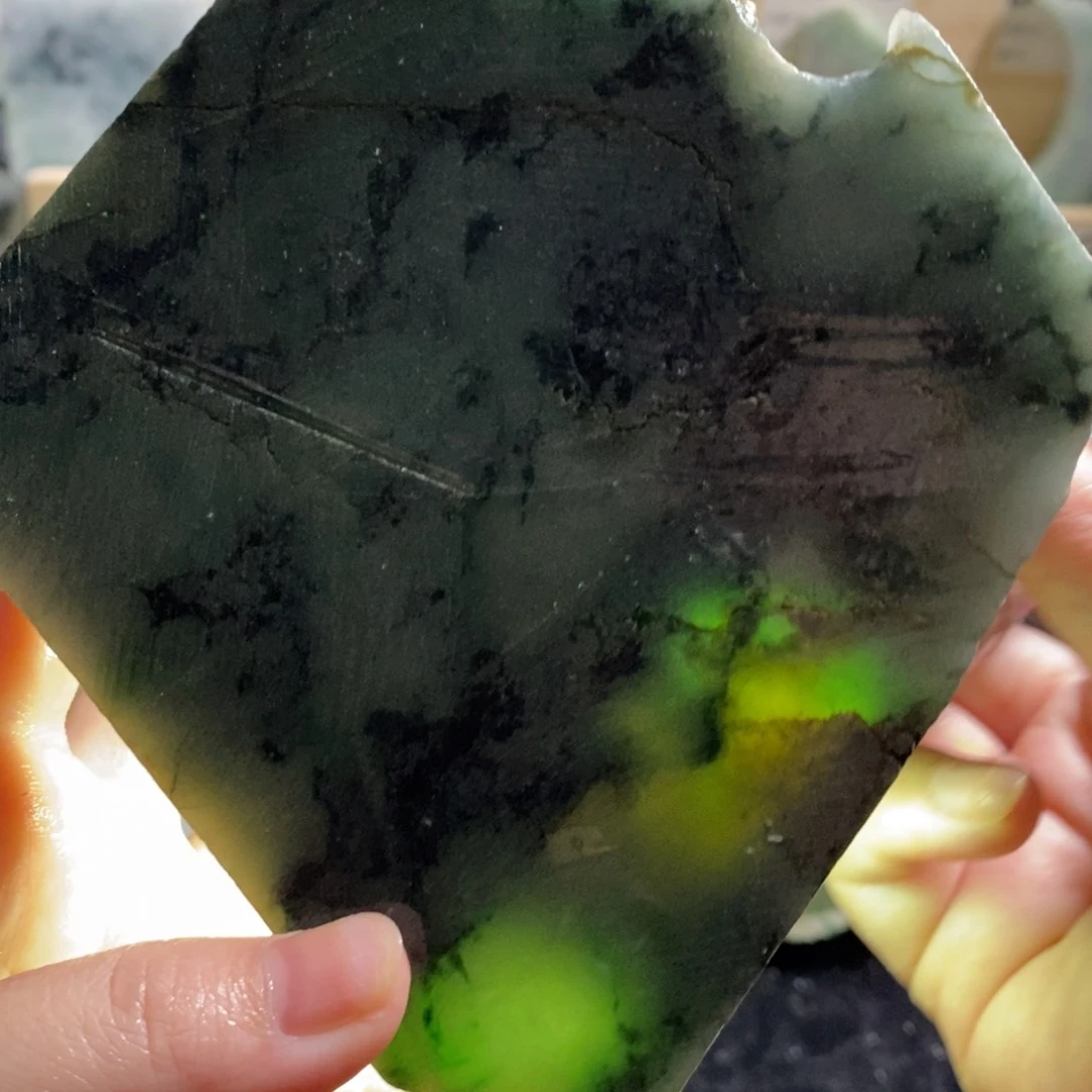 颈饰未镶嵌翡翠天然翡翠