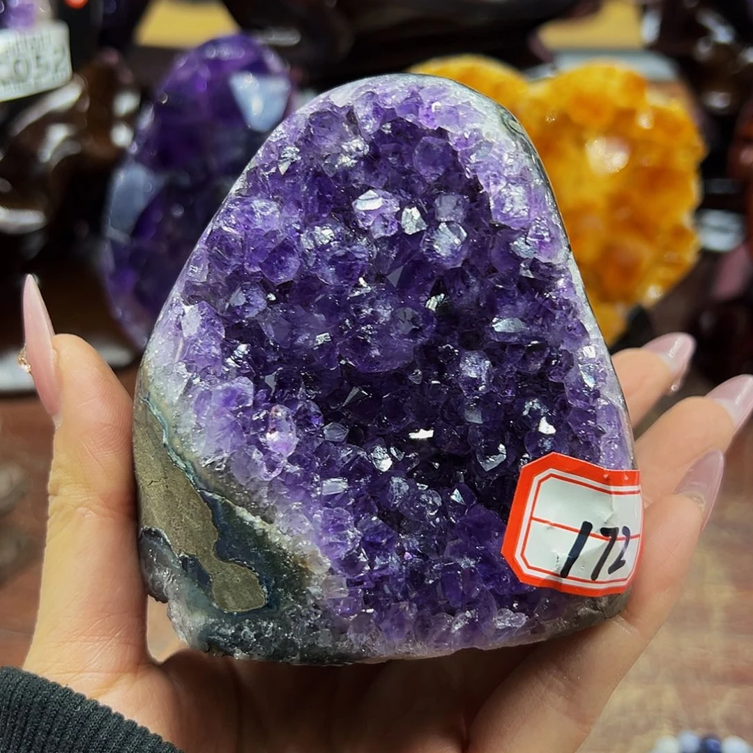 水晶大型摆件未镶嵌