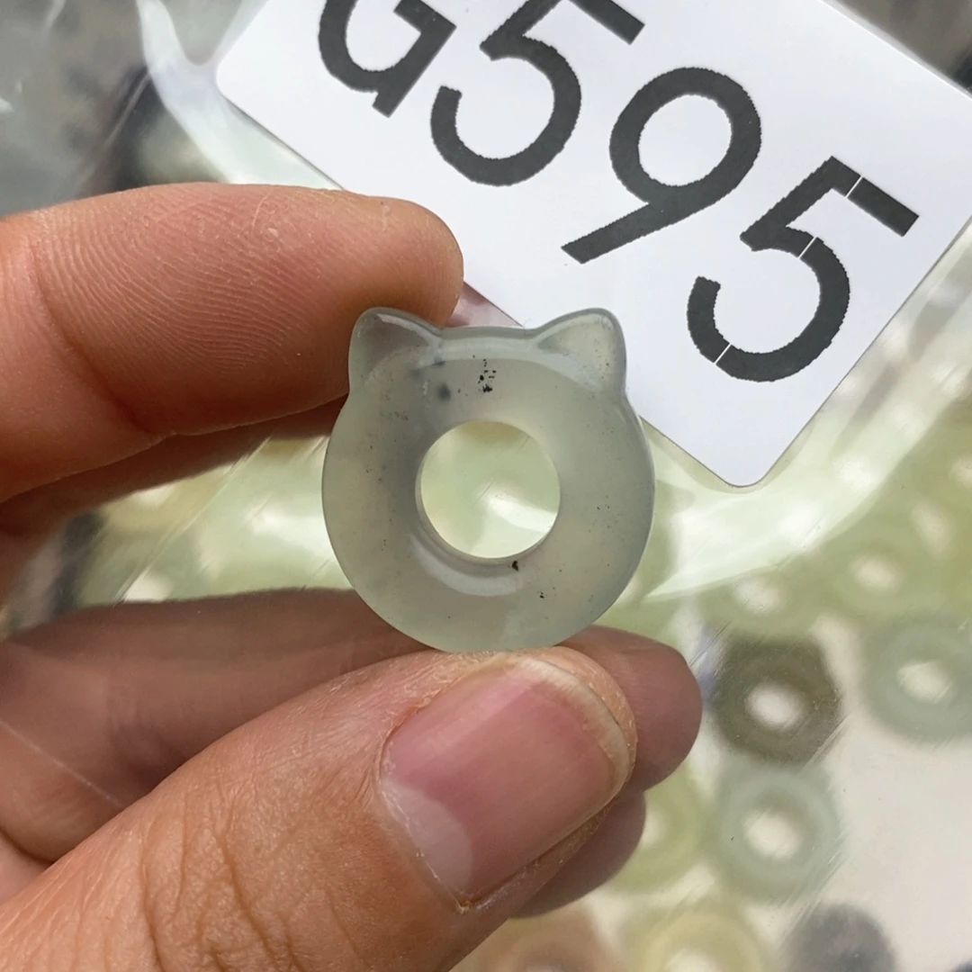 岫玉假一赔十默认微瑕不退不换未镶嵌