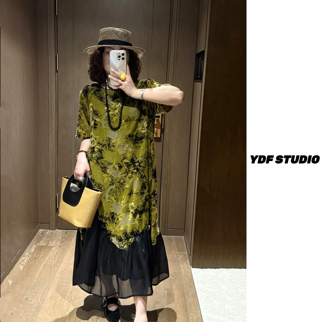 YDFSTUDIO小众【文莱假日】高品重工丝绒烧花设计拼接假两件连衣裙