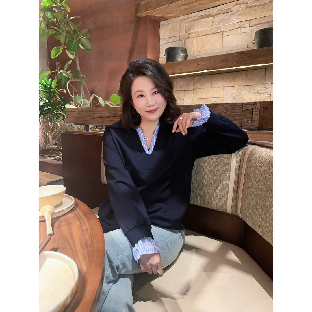 微胖女装【晨露】条纹衬衫拼接假两件卫衣2025显瘦气质新款20596
