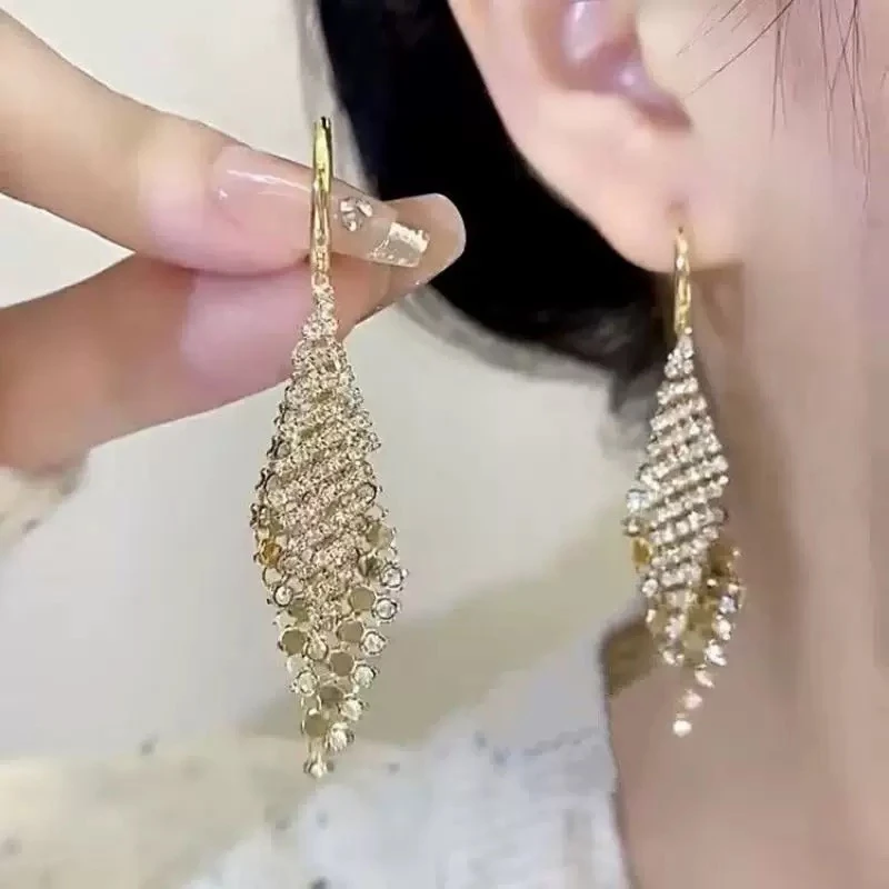 铜合金耳饰 气质轻奢时尚百搭小众长款个性素款设计感耳环5489