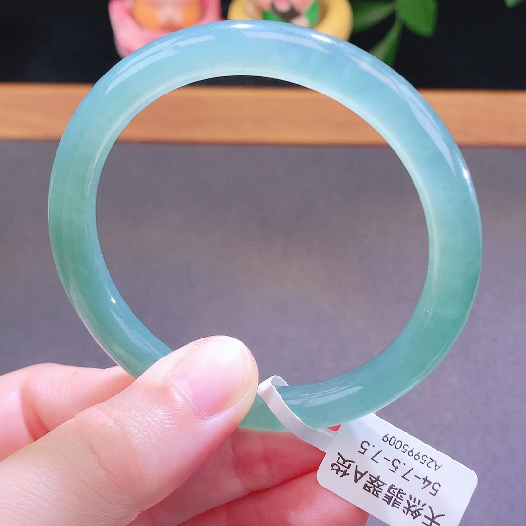 翡翠未镶嵌手镯天然翡翠