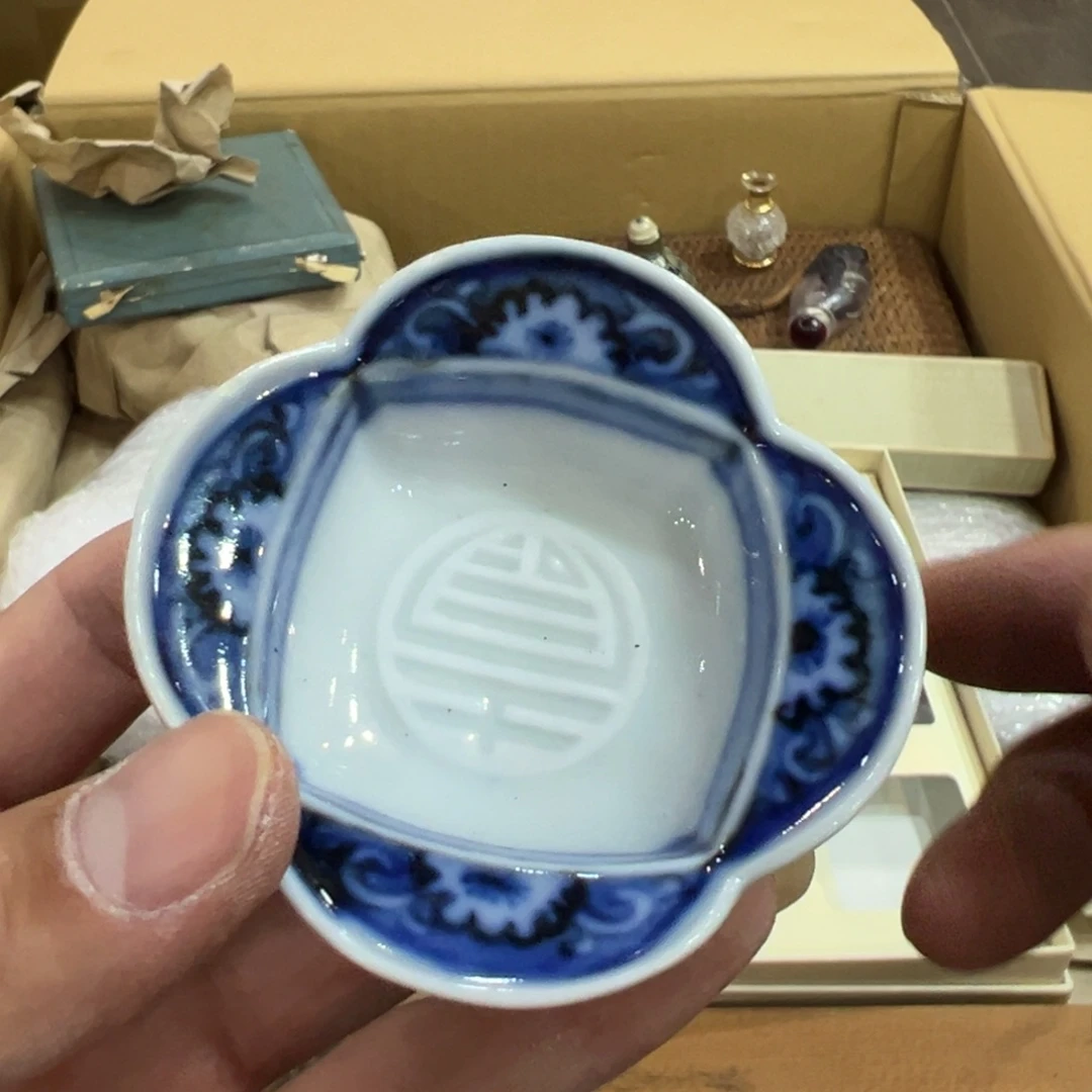 紫砂茶杯鸣**人大漂亮大漂亮