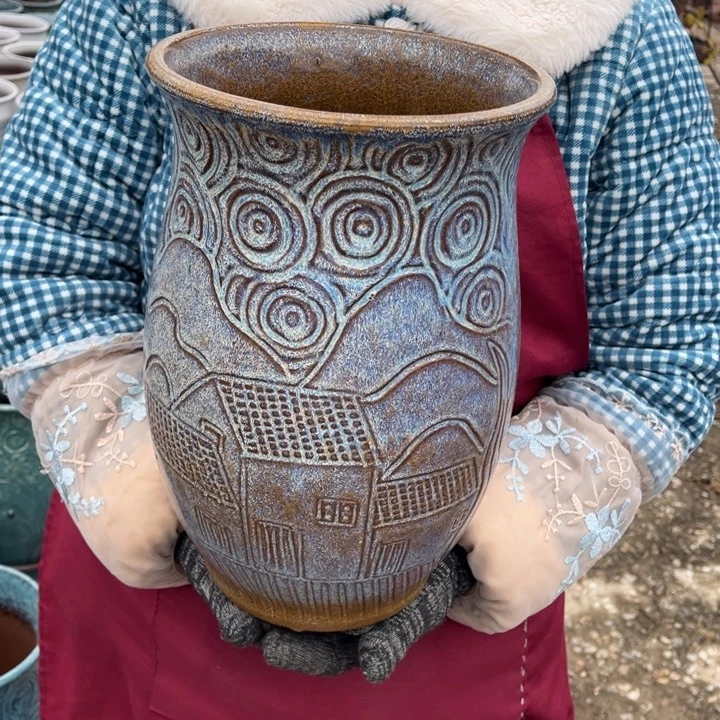 口19高30瑕疵瑕疵大底裂