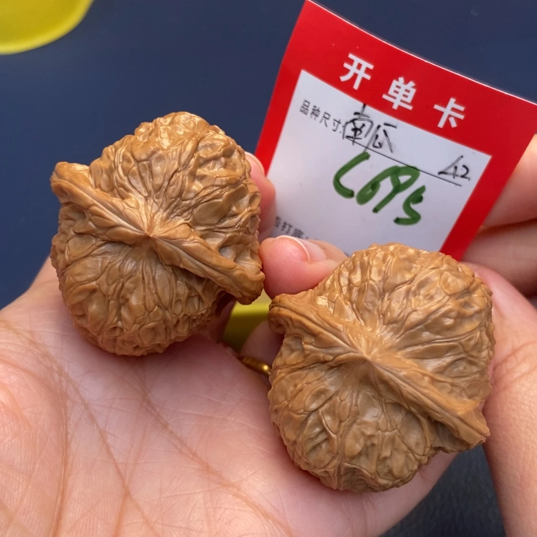 文玩核桃吊坠文玩核桃
