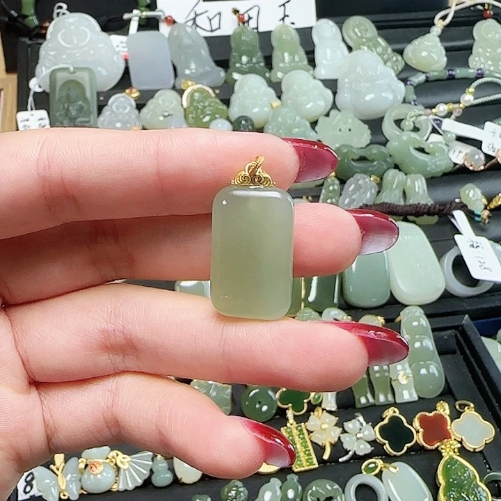 和田玉银S925镶嵌颈饰