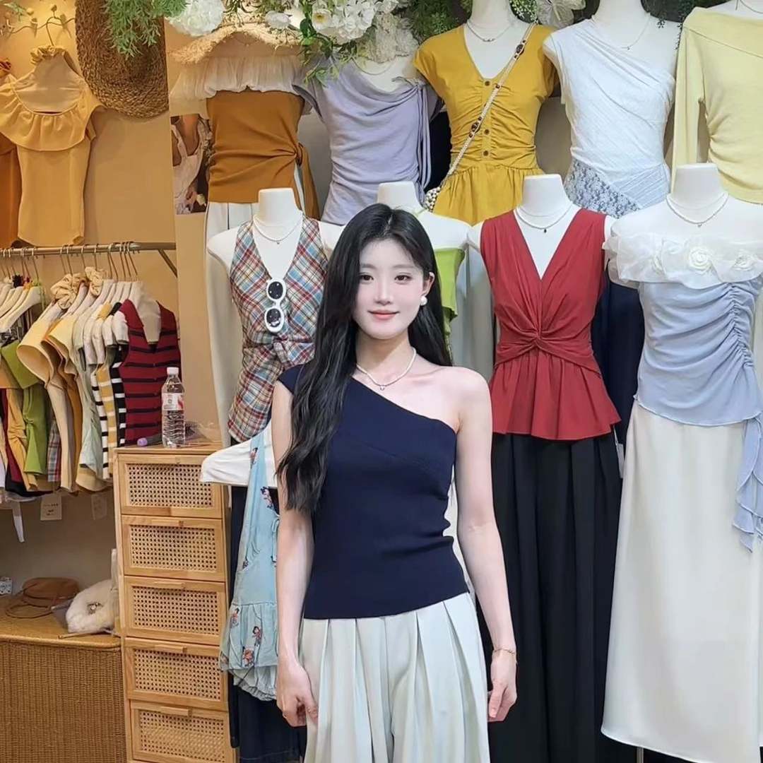 设计感斜肩无袖针织背心女夏季实拍图修身显瘦气质露肩小心机上衣