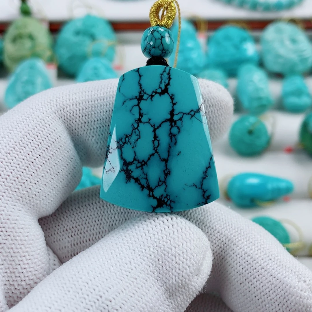 绿松石未镶嵌车挂