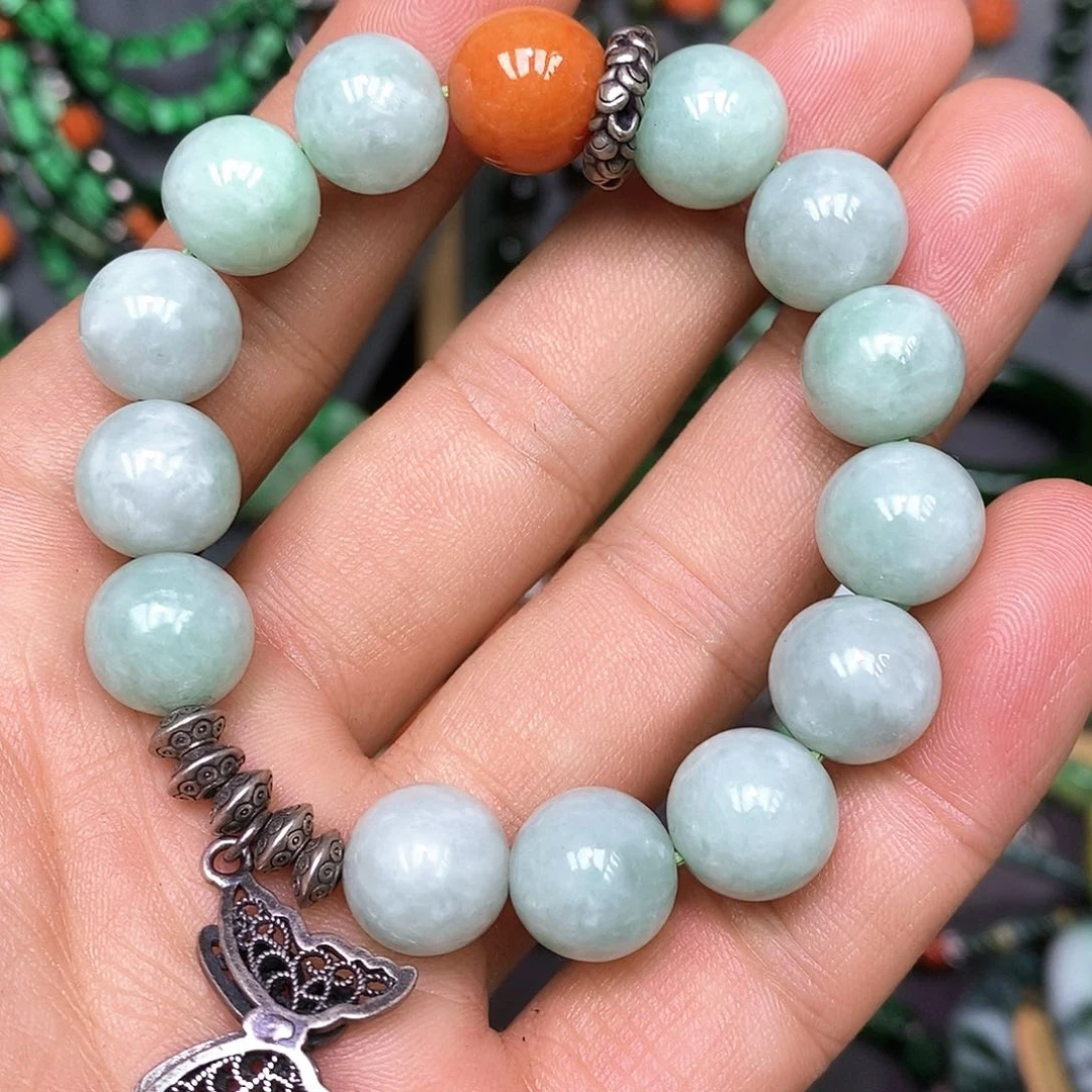 未镶嵌手链翡翠漂亮美眉