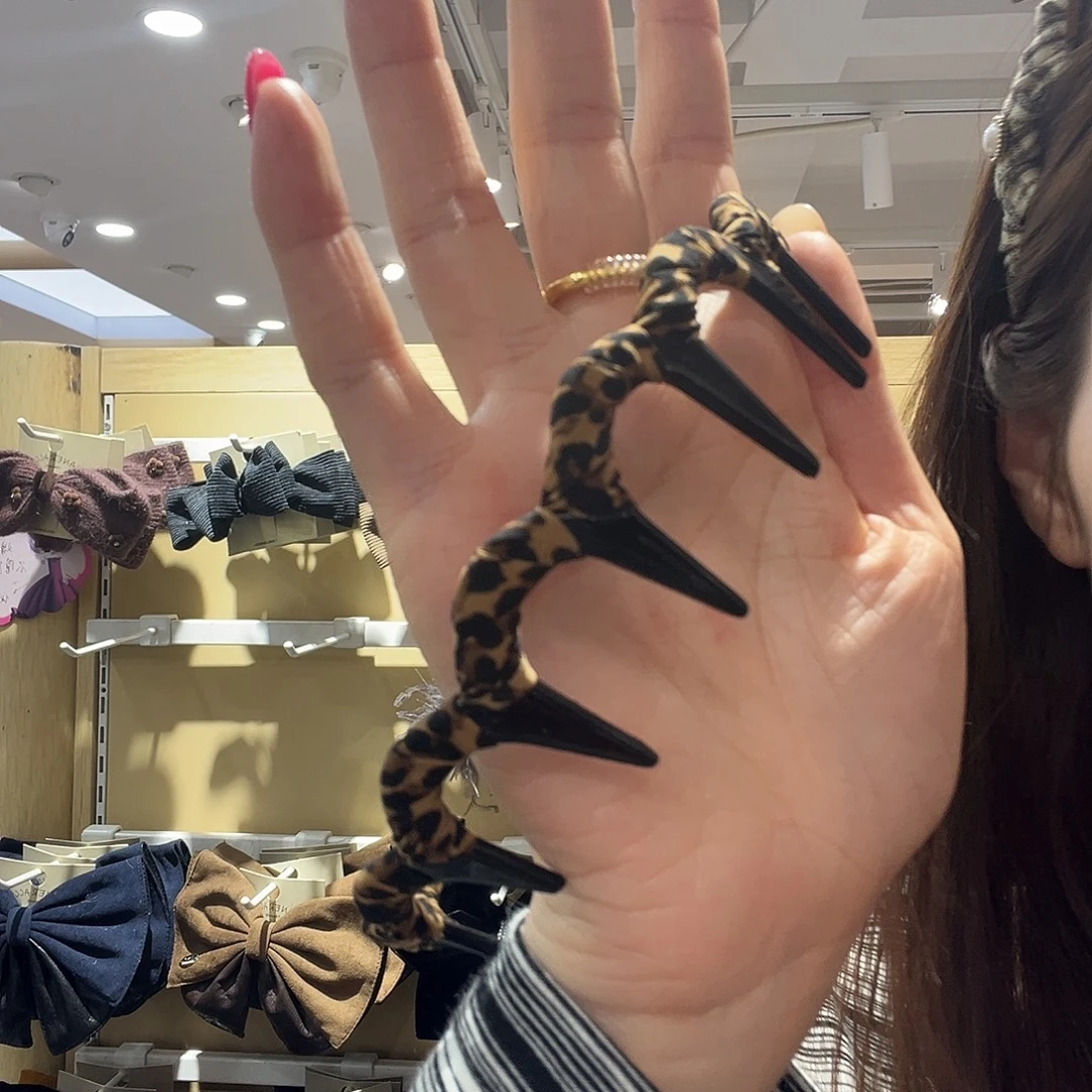 皮质铁合金豹纹刺发箍