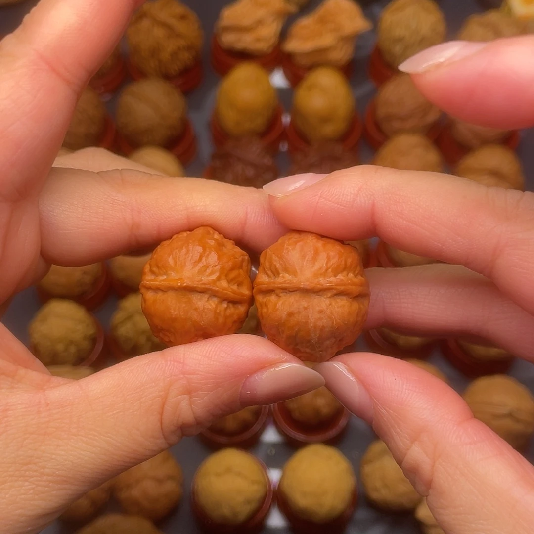 文玩核桃把件奶豆