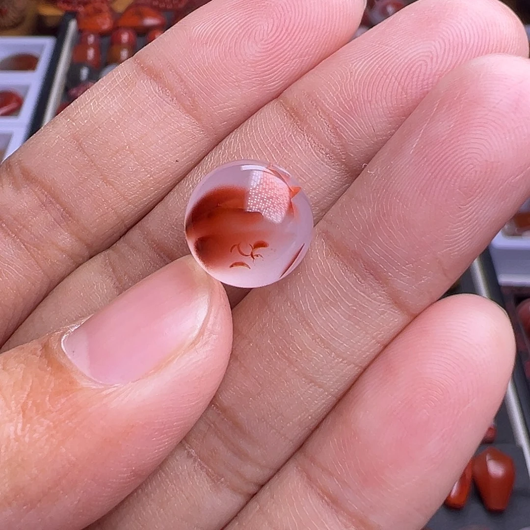 一***月南红玛瑙未镶嵌珠宝奇石