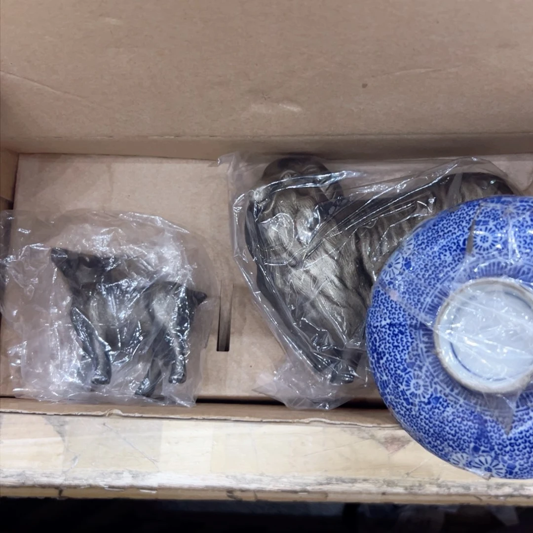 瓷片陶瓷和金属表面涂了