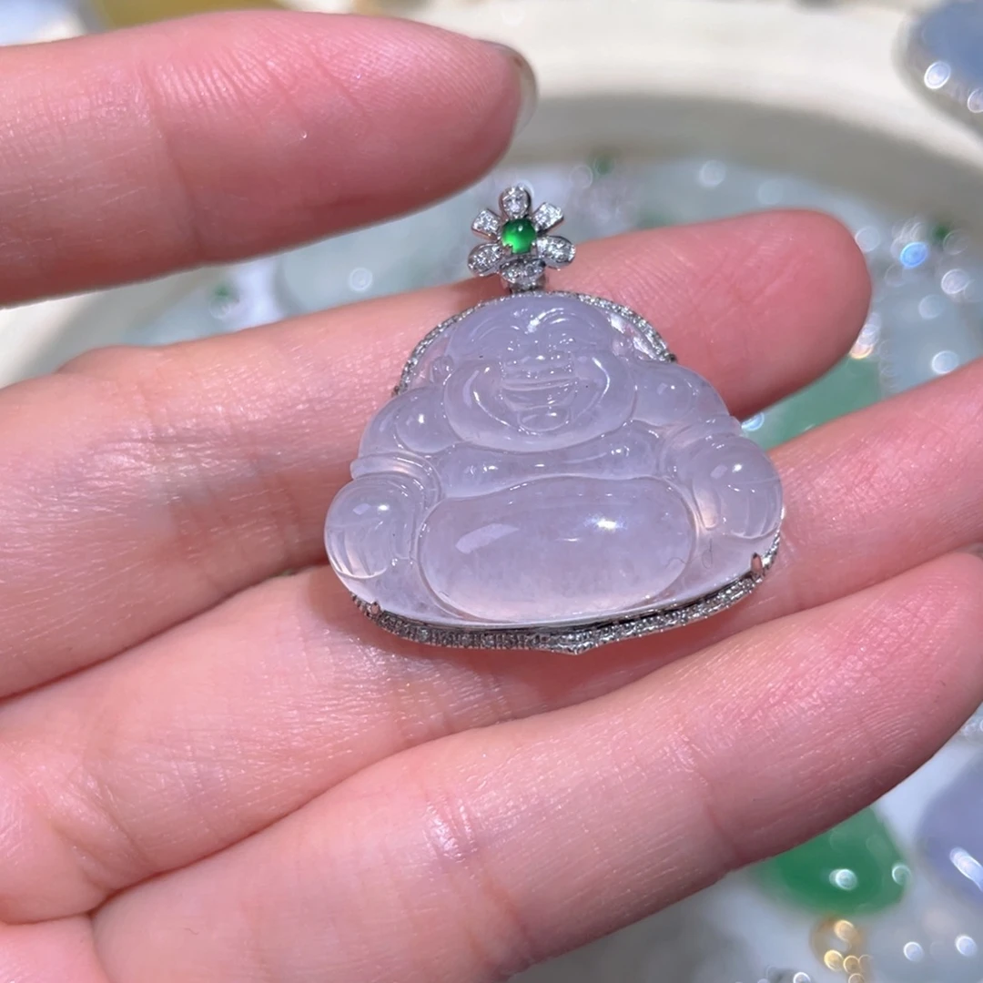 翡翠颈饰18K金镶嵌翡翠