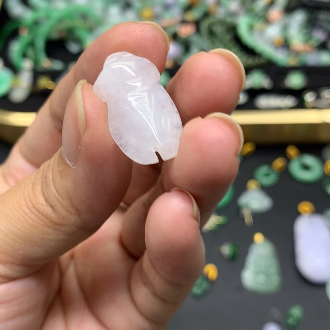 吊坠(不含链)未镶嵌翡翠有纹裂