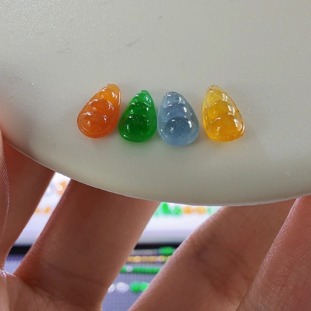 颈饰未镶嵌翡翠一套