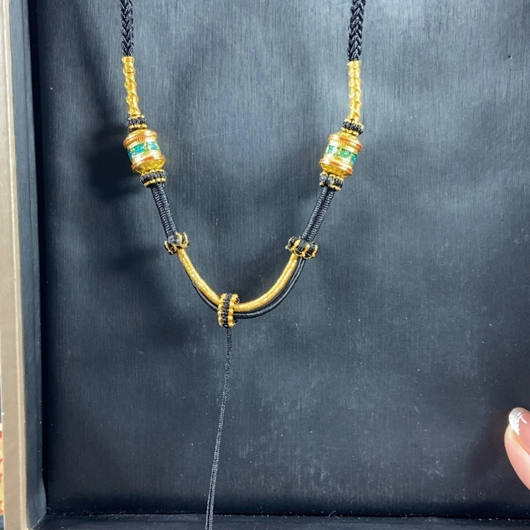 吊坠布***?美丽的唐卡结缘