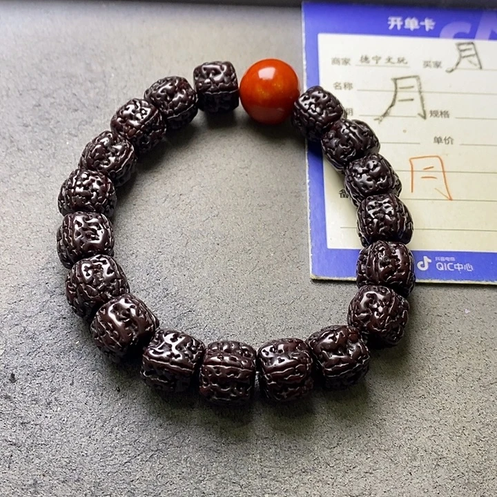 金刚菩提吊坠金刚