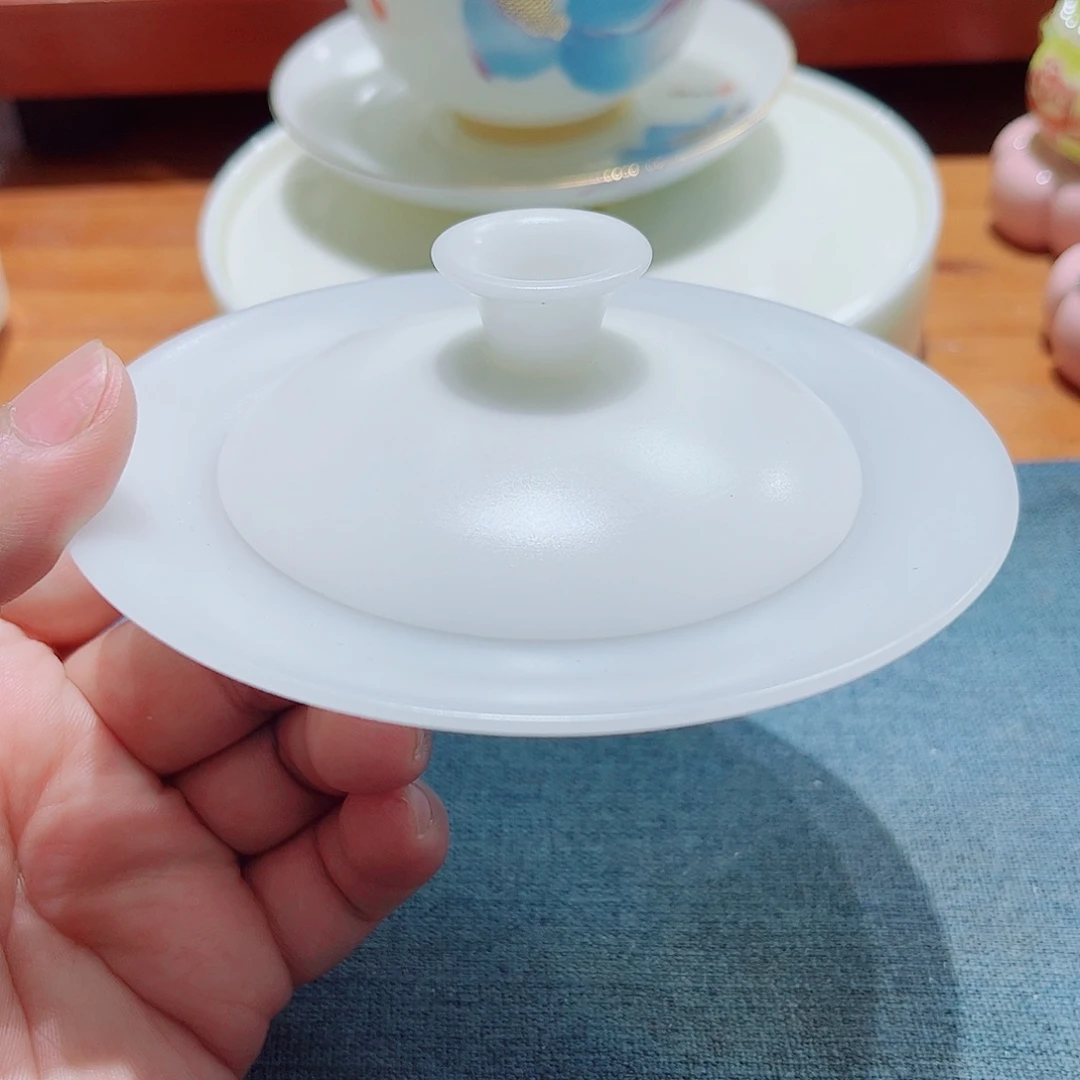 俊***姐陶璞玉素烧盖子底盘