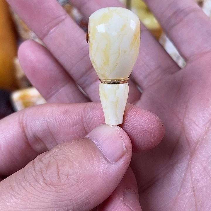 *****未镶嵌琥珀裸石我