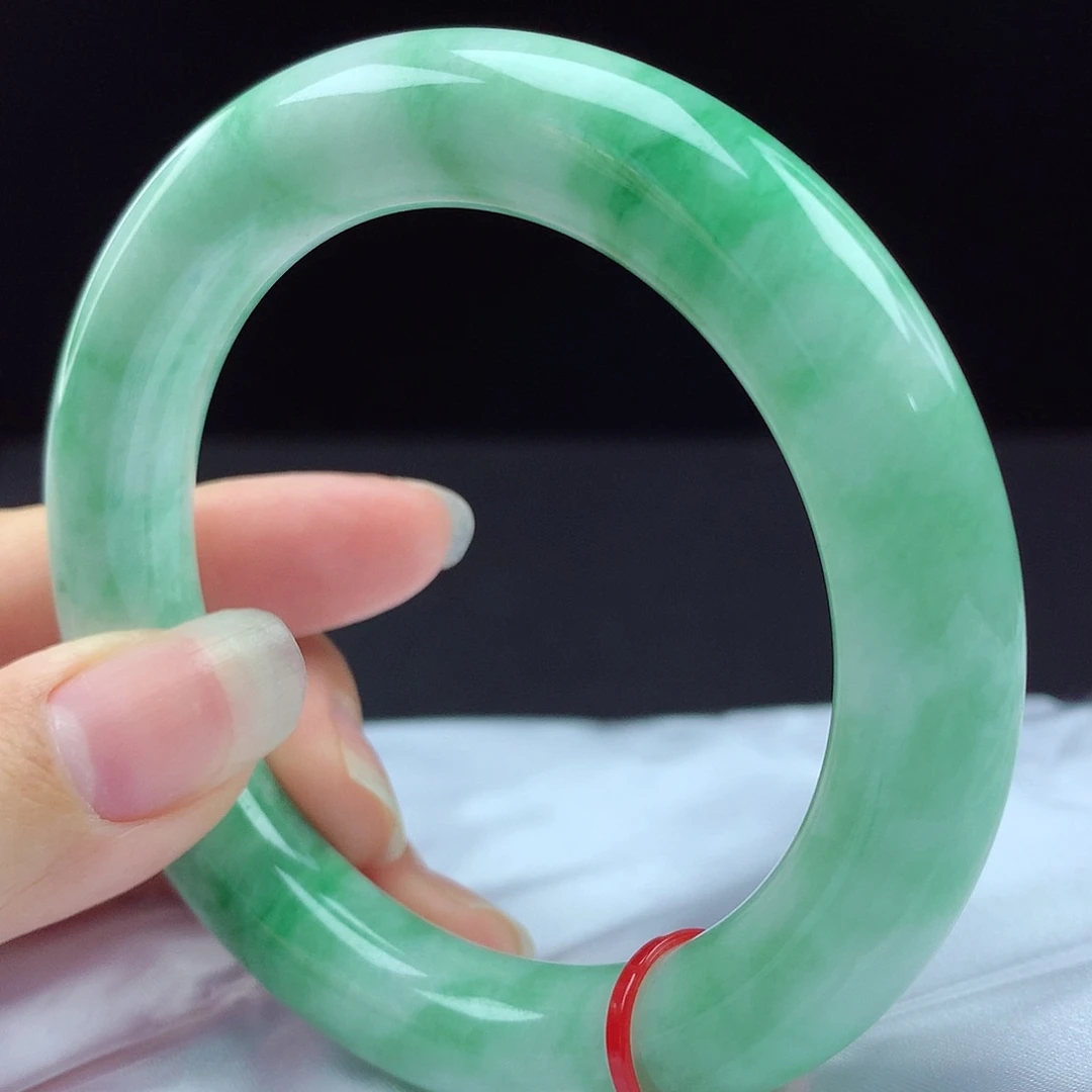 未镶嵌手镯翡翠97072，