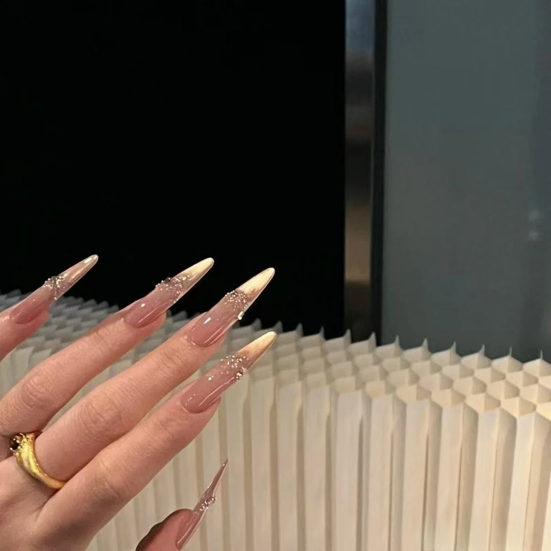 【云水谣】气质纯欲风高级秋冬爆闪猫眼显白纯手工可拆卸穿戴甲