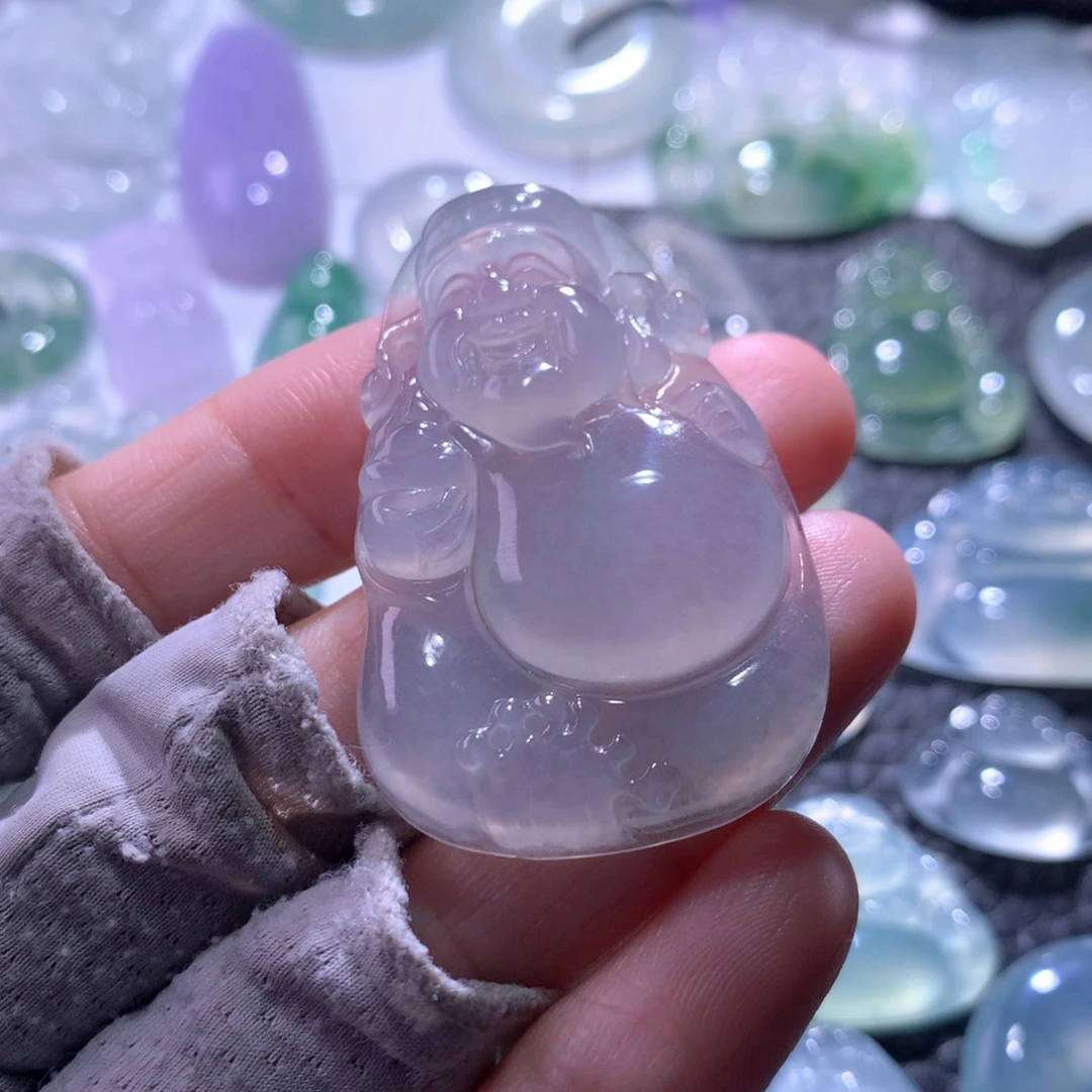 翡翠未镶嵌颈饰财神