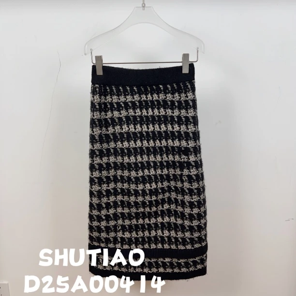 【SHUTIAO】2024秋冬：新款小众设计款裙子D25A00414